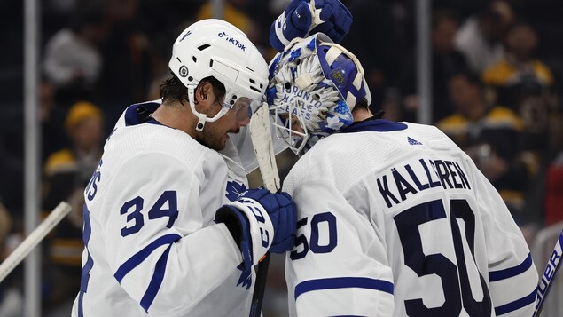 Les Maple Leafs remportent un duel offensif à Boston