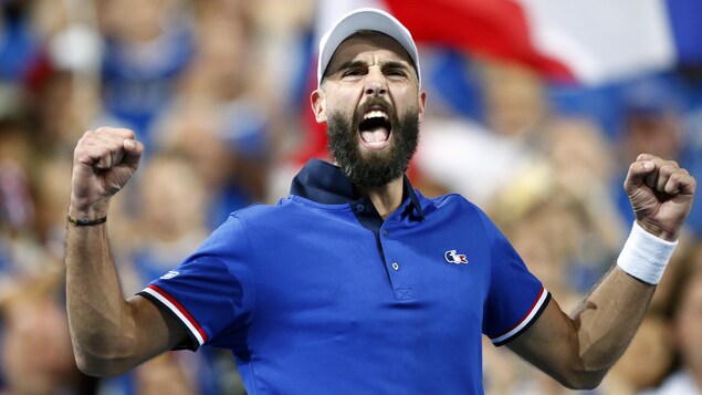Benoît Paire célèbre après sa victoire en Coupe Davis. Benoît Paire célèbre après sa victoire en Coupe Davis.