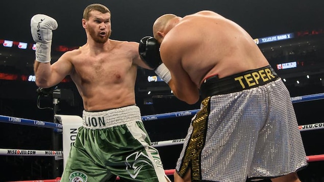 Arslanbek Makhmudov gagne encore en coup de vent à Québec