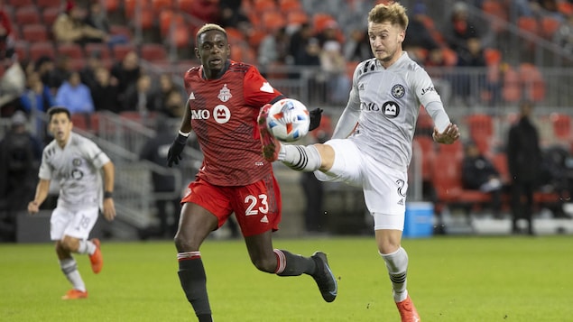 Le CF Montréal se contente d’un match nul après un but tardif du Toronto FC