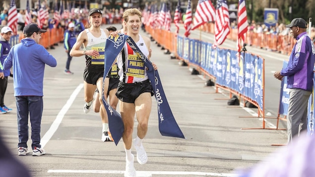 Charles Philibert-Thiboutot gagne le 5 km de Boston