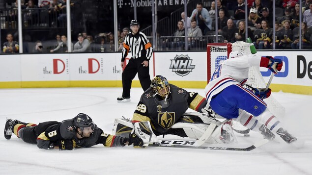 Colin Miller (no 6), Marc-André Fleury (no 29) et Nikita Scherbak (no 38) Colin Miller (no 6), Marc-André Fleury (no 29) et Nikita Scherbak (no 38)