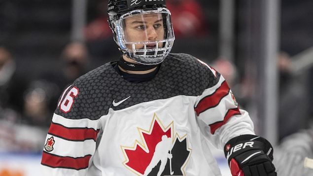 Connor Bedard mènera la délégation canadienne au championnat des moins de 18 ans