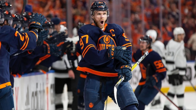 Connor McDavid devrait être nommé joueur par excellence pour la 3e fois