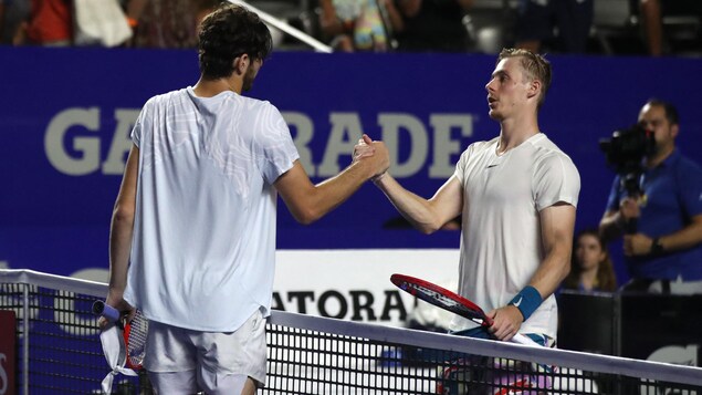 Fin de tournoi pour Shapovalov au Mexique