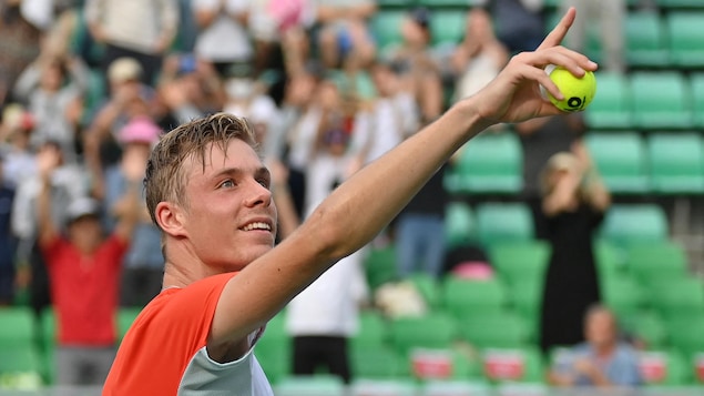 Denis Shapovalov qualifié pour la finale à Séoul