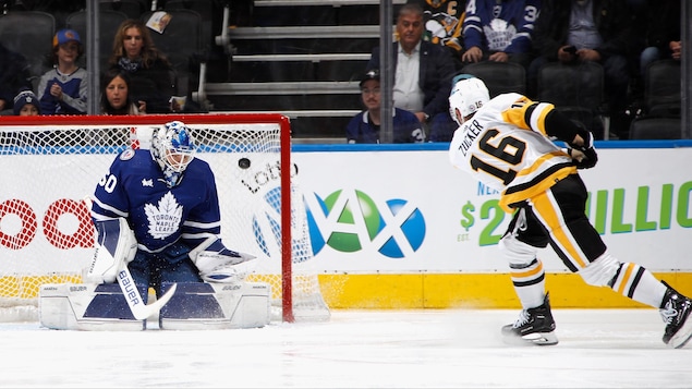 Les Penguins l’emportent à Toronto, avant de s’amener à Montréal