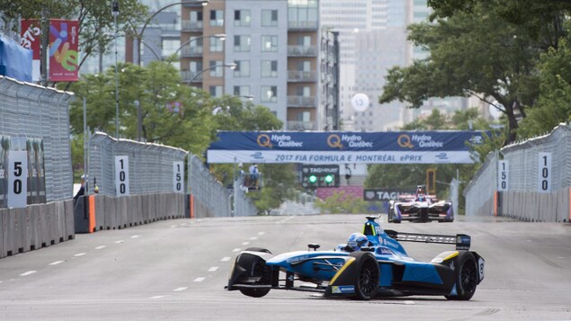 Le pilote Sébastien Buemi pendant les essais au Grand prix de formule E de Montréal Le pilote Sébastien Buemi pendant les essais au Grand prix de formule E de Montréal