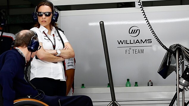 Frank et Claire Williams dans le garage de l'équipe Frank et Claire Williams dans le garage de l'équipe