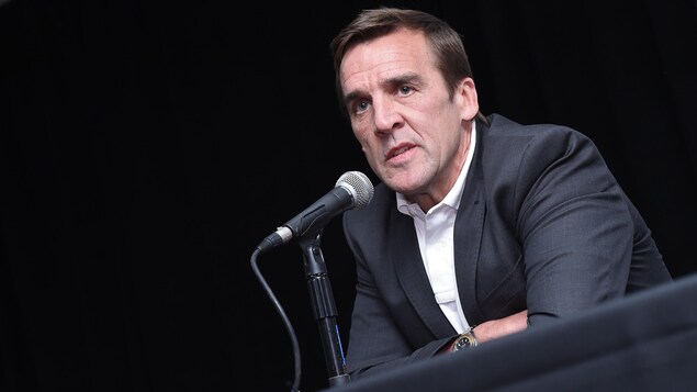Le directeur général des Golden Knights, George McPhee Le directeur général des Golden Knights, George McPhee