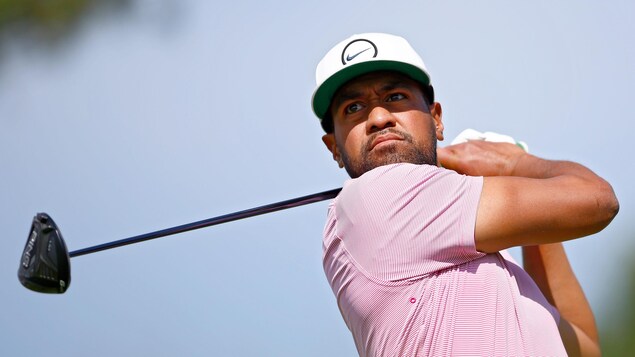 Sept oiselets, un aigle et le sommet du classement pour Tony Finau à Toronto