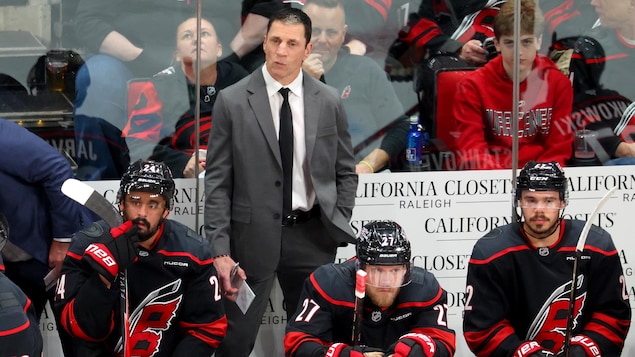 Rod Brind’Amour cherche à réveiller son 1er trio anémique