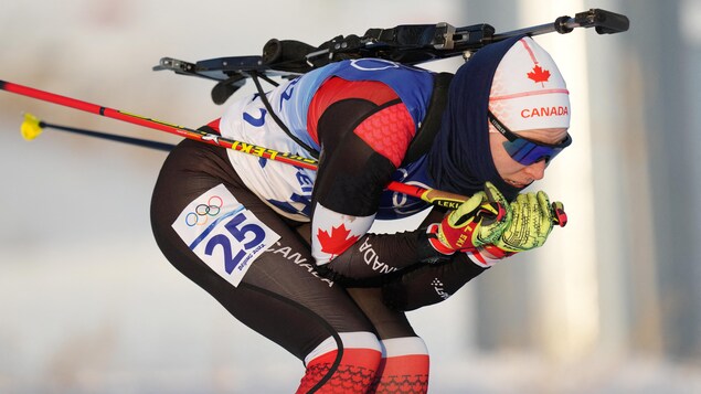 La biathlonienne Megan Bankes termine en 33e place au 15 km
