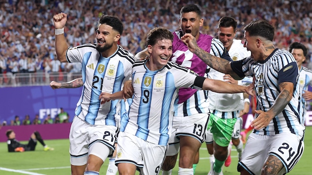 L’Argentine survit au piège suisse et rejoint l’Angleterre en demi-finales du Mondial