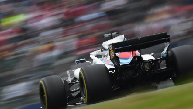 Lance Stroll sur le circuit de Suzuka Lance Stroll sur le circuit de Suzuka