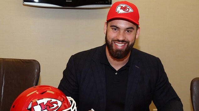 Laurent Duvernay-Tardif Laurent Duvernay-Tardif
