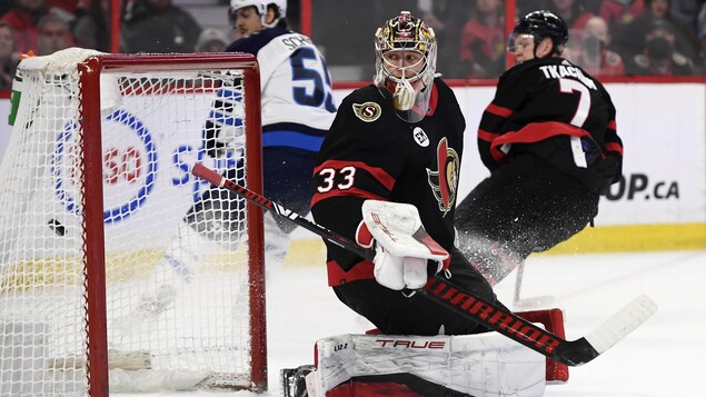 Les Jets l’emportent à Ottawa et conservent leurs espoirs d'accéder aux séries