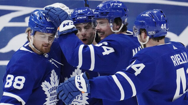 Auston Matthews tranche en tirs de barrage