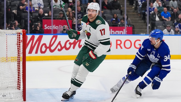 Marcus Foligno et le Wild s’imposent face aux Maple Leafs