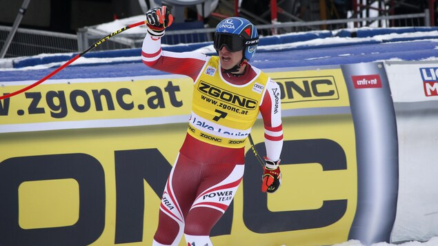 Matthias Mayer remporte la première descente de la saison à Lake Louise