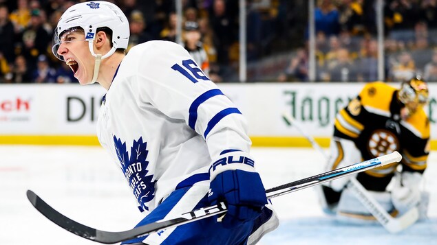 Le joueur des Maple Leafs Mitch Marner victime d’un vol de voiture à main armée