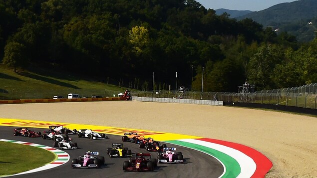 Le départ du Grand Prix de Toscane