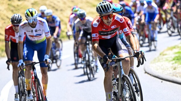 Nickolas Zukowsky en remet au Tour de Suisse