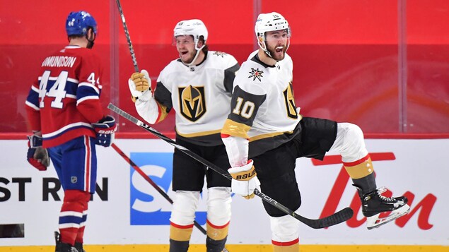 Amos exprime sa fierté pour son champion de la Coupe Stanley