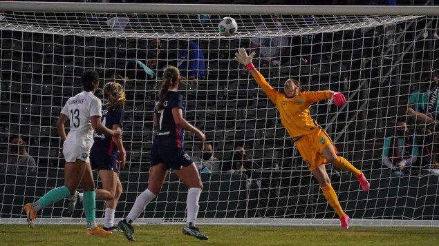 OL Reign wins against Kansas City