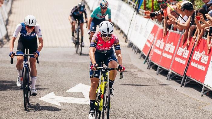 Blessée, Olivia Baril quitte le Giro et pense déjà au Tour de France