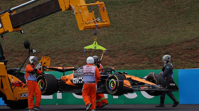 Norris remporte le sprint au Brésil, Piastri dans le mur