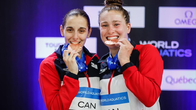 Mia Vallée et Pamela Ware montent sur le podium en synchro à Montréal