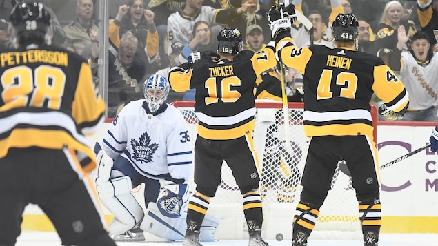 Les Penguins se moquent des Maple Leafs dans une victoire de 7-1