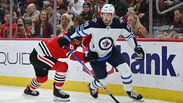 Le hockeyeur Pierre-Luc Dubois aidera de jeunes joueurs du Bas-Saint-Laurent