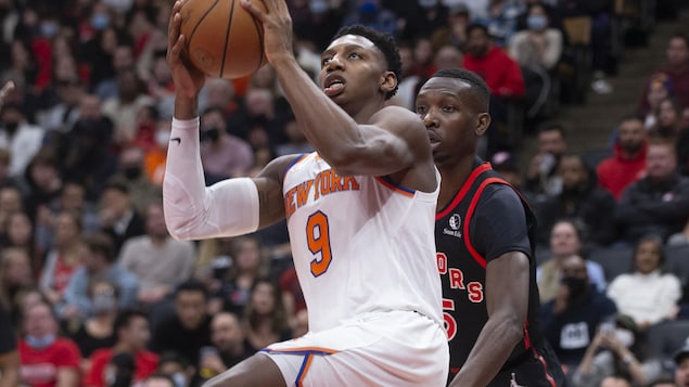 Les Raptors s’accrochent et viennent à bout des Knicks