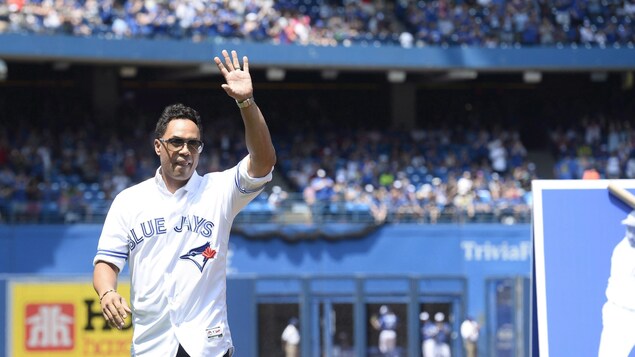 Les Blue Jays renvoient Roberto Alomar après une ...