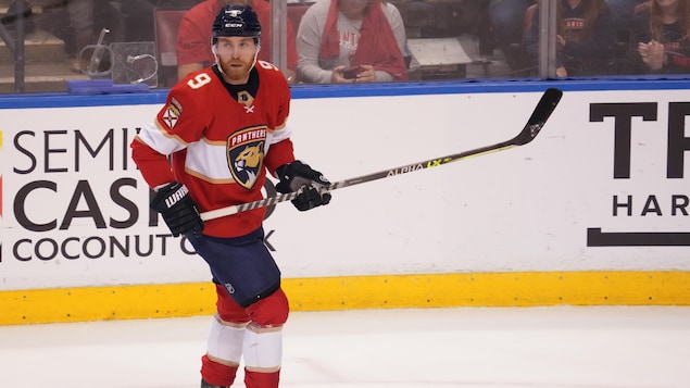 Sam Bennett remplace Anthony Cirelli dans la formation canadienne