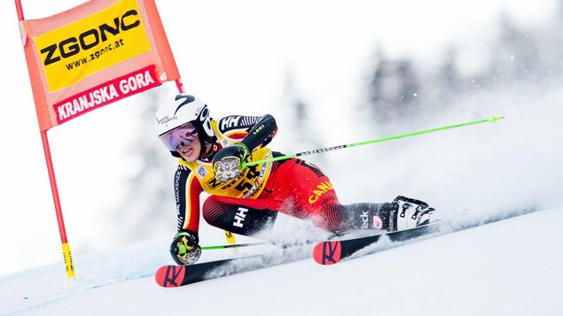 Sarah Bennett, l’étoile montante du ski alpin québécois