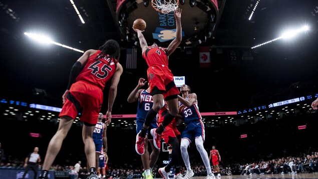 Scottie Barnes inscrit 28 points dans une victoire des Raptors