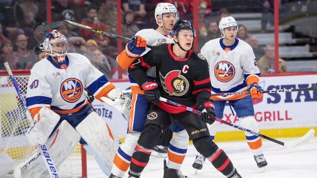 Les Sénateurs battent les Islanders et les Maple Leafs ont le dessus sur les Rangers