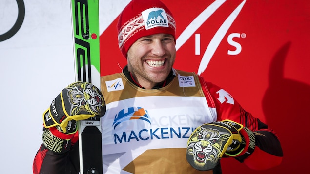 Drury est tout sourire après sa course.