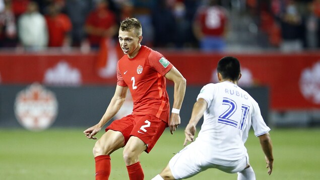 Le CF Montréal acquiert le défenseur canadien Alistair Johnston