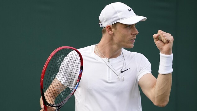 Wimbledon : Denis Shapovalov C. Grégoire Barrère | Sports | Radio-Canada