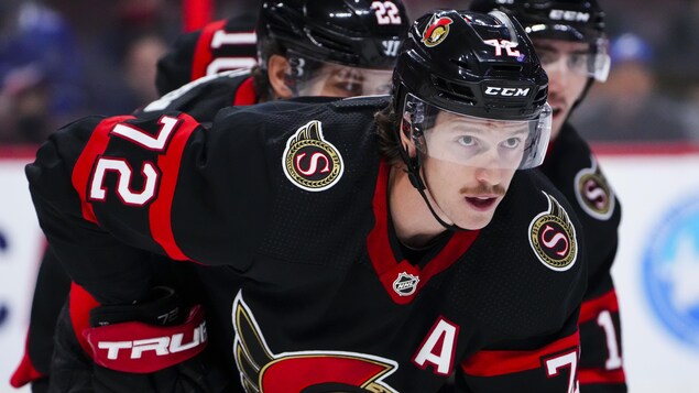 Un match des Sénateurs reporté, Auston Matthews encore atteint de la COVID