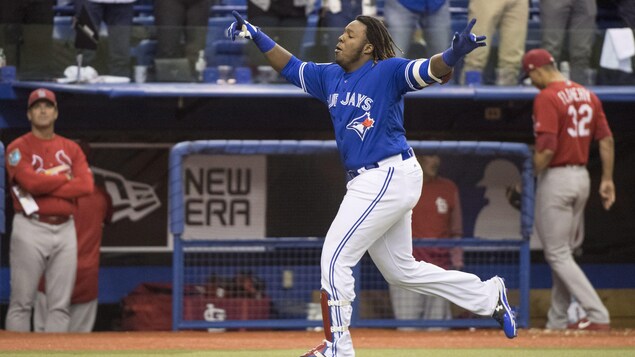 Un joueur de baseball