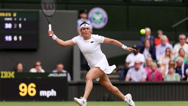 Ons Jabeur se propulse au tour suivant à Wimbledon