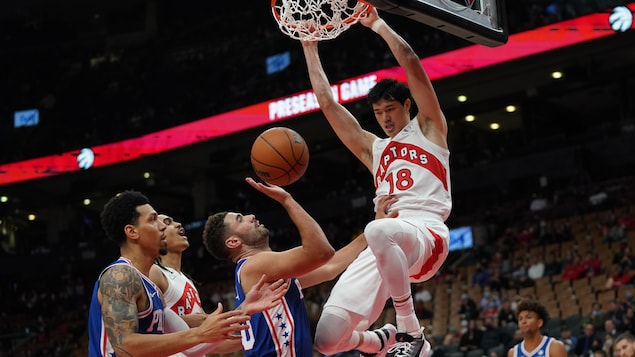 Les Raptors s’offrent en spectacle à leur retour à Toronto