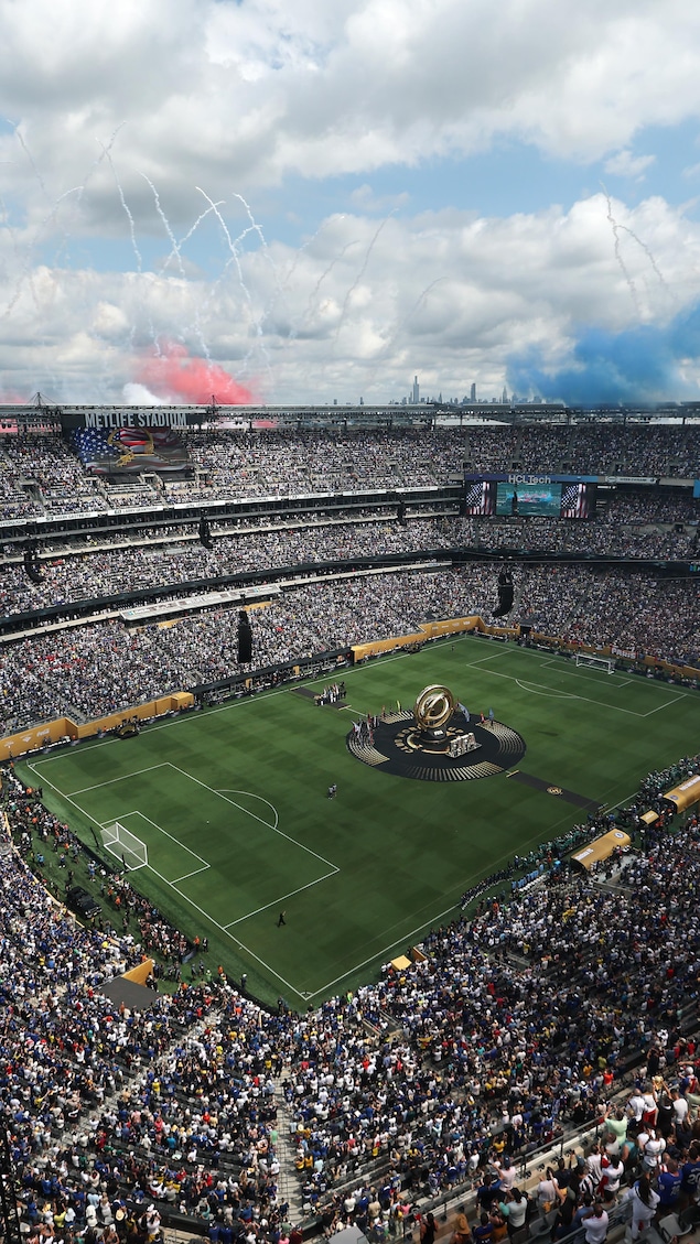 Un stade rempli.