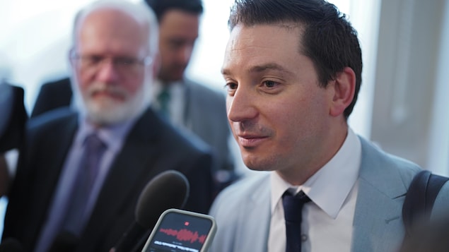 Simon Jolin-Barrette réfléchit à la chefferie de la CAQ