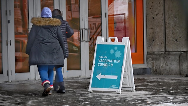 COVID-19 : le Québec recense 24 décès supplémentaires et 57 hospitalisations en moins